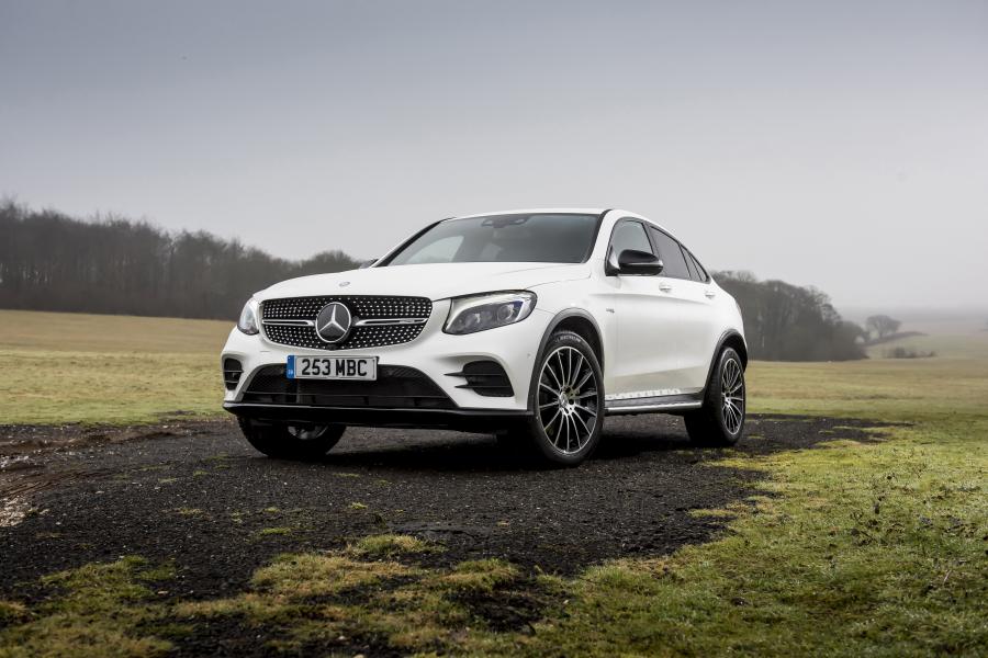  Mercedes-AMG GLC43 4Matic Coupe 2017 года  (UK) (фото 23 из 40)